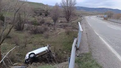 Sivas'ta feci kaza: 2 yaralı