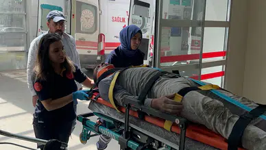 Adıyaman'da inşaat iskelesi çöktü: 2 işçi yaralandı
