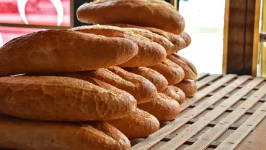Ekmek fiyatı yine zamlandı!