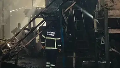 Edirne'de pelet fabrikasında feci yangın!