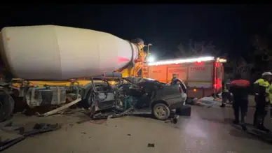 Bartın'da otomobil ile beton mikseri çarpıştı: 22 yaşındaki sürücü yaralandı