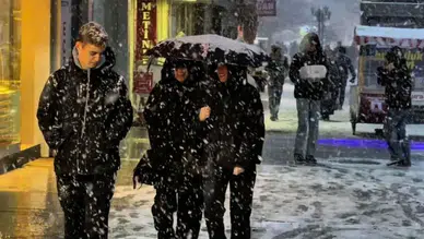 Meteoroloji'den Erzincan'a uyarı: Buzlanma ve çığ riski bekleniyor