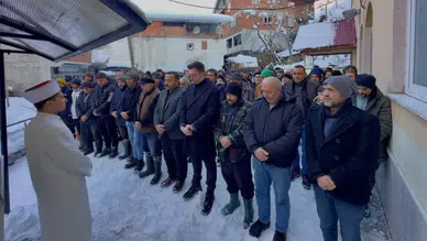 Giresun'da çığ altında kalarak ölen çoban defnedildi