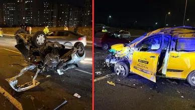 Kayseri'de karşı yola geçen otomobil, taksiyle çarpıştı: 1'i ağır 3 yaralı