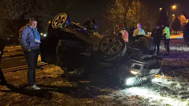 Kütahya'da aynı kavşakta yarım saat arayla 2 kaza meydana geldi!