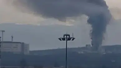 Sakarya Şehir Hastanesi şantiyesinde yangın: 17 konteyner yandı!