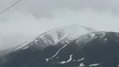 Hakkari Yükseova'da kar etkisi : Kar kalınlığı merkezde 1 metre oldu