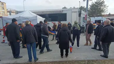 Elazığ'da bıçaklı kavga : 1 yaralı