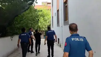 Erzincan'da apartmanın üçüncü katından düşen kadın hayatını kaybetti