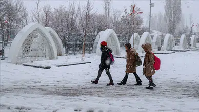 Van'ın Muradiye ilçesinde eğitime ara verildi