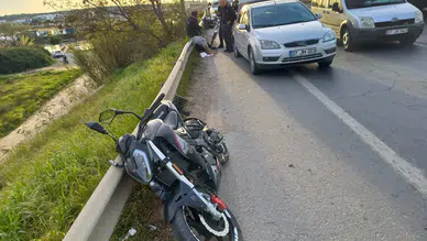 Manavgat’ta 3 araçlı zincirleme kaza : 3 yaralı