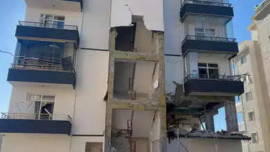 Niğde’de doğal gaz patlamasının boyutu sabah ortaya çıktı : 16 yaralı, bina harabeye döndü