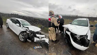 Şanlıurfa'da iki otomobil çarpıştı : 8 kişi yaralandı