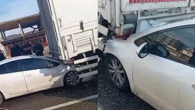 Siirt'te kırmızı ışıkta bekleyen tıra otomobil çarptı : 1 yaralı