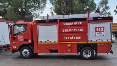 Osmaniye'de geri dönüşüm tesisinde yangın