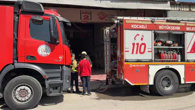 Gebze'de iş yerinde yangın : Ofis bölümünde hasar oluştu