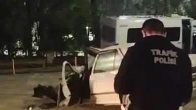 Gaziantep'te işçi servisi ile otomobil çarpıştı : Çok sayıda kişi yaralandı