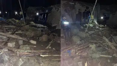 Van'da ahır çöktü : 56 hayvan telef oldu