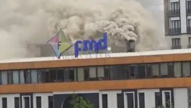 Elazığ'da lokantanın bacasında yangın çıktı
