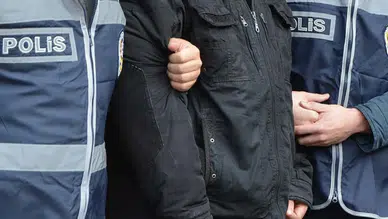 Afyonkarahisar'da hapis cezası bulunan FETÖ hükümlüsü yakalandı