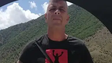 Mersin Tarsus'ta boks antrenörü evinde ölü bulundu
