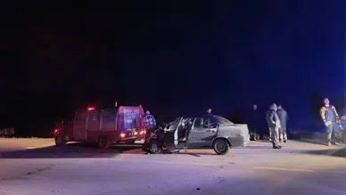 Tokat Zile'de otomobiller çarpıştı : 5 yaralı