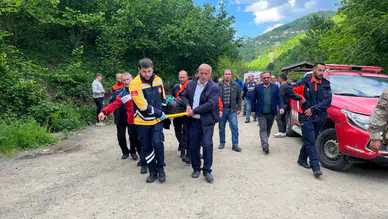 Gölete giren 15 yaşındaki çocuk boğularak yaşamını yitirdi