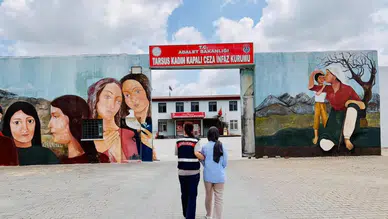 Mersin'de jandarmadan FETÖ operasyonu : Gözaltına alınan şüpheli tutuklandı