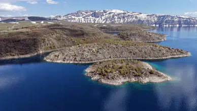 Nemrut Kalderası'nda sezon başladı : Ziyaretçiler bölgeye akın ediyor