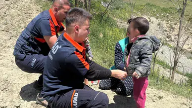 Çorum'da kayıp : 2 yaşındaki çocuk çamura saplandı