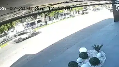 Manavgat'ta motosiklet ile otomobil çarpıştı : Kazada 3 kişi yaralandı