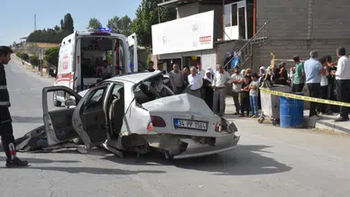 Van'da korkunç kaza : 1 ölü, 4 yaralı