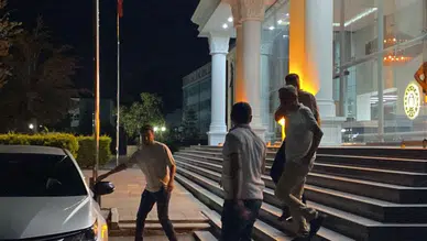 Tahliye edilen Akçakoca Belediye Başkanı Albayrak yeniden tutuklandı