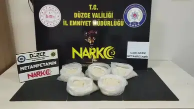 Düzce’de uyuşturucu operasyonu : 5 kilo metamfetamin ele geçirildi