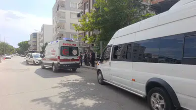 Adıyaman'da hafif ticari araç ile motosiklet çarpıştı : 1 yaralı