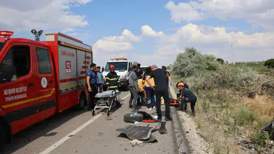 Nevşehir'de 2 otomobil çarpıştı : 4 kişi yaralandı