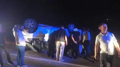Sivas İmranlı'da minibüs devrildi : 7 yaralı