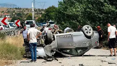 Kastamonu'da otomobil takla attı: Aynı aileden 3'ü çocuk 6 kişi yaralandı