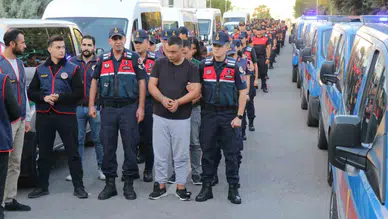 Şırnak’ta JASAT operasyonu ! 26 aranan şahıs yakalandı