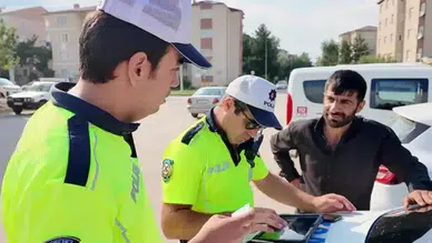Erzurum'da düğün konvoyunda havalı korna çalan sürücüye 5 bin TL ceza