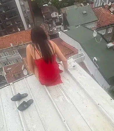 Şişli'de Kazak kadının şüpheli ölümü ve son fotoğrafı