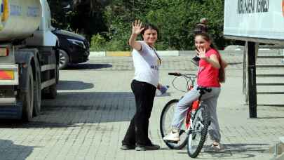 BAKAN'DAN HİRA'YA SEVİNDİRİCİ HEDİYE