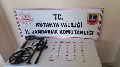 Kütahya’da tarihi eser kaçakçılığı yaptığı iddia edilen şüpheli yakalandı