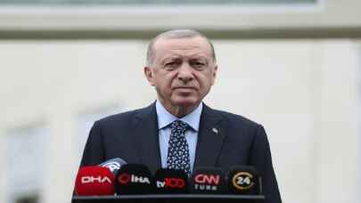 Cumhurbaşkanı Erdoğan, cuma namazını Hazreti Ali Camisi’nde