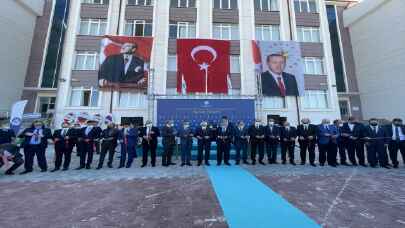 Veteriner fakültesi ve özel eğitim meslek okulunun açılışı