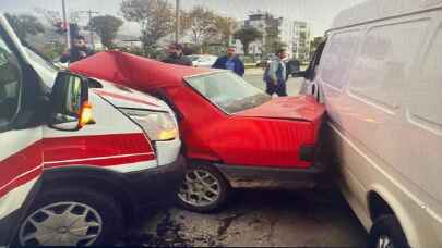 Aydın’da ambulansla çarpışan otomobilin sürücüsü öldü