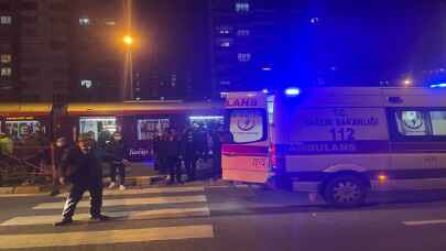 Kayseri’de tramvayın çarptığı yaya ağır yaralandı