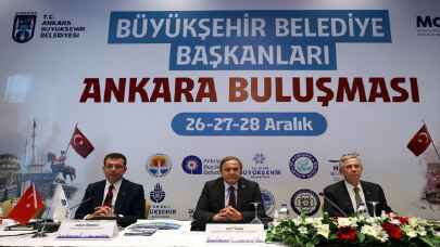 Mansur Yavaş, Büyükşehir Belediye Başkanları Ankara Buluşması'nda konuştu