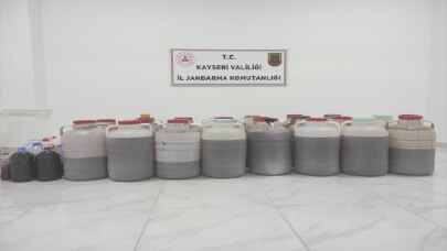Kayseri’de 495 litre kaçak içki ele geçirildi