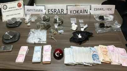 İzmir’de kullandığı otomobilde uyuşturucu ele geçirilen avukat tutuklandı